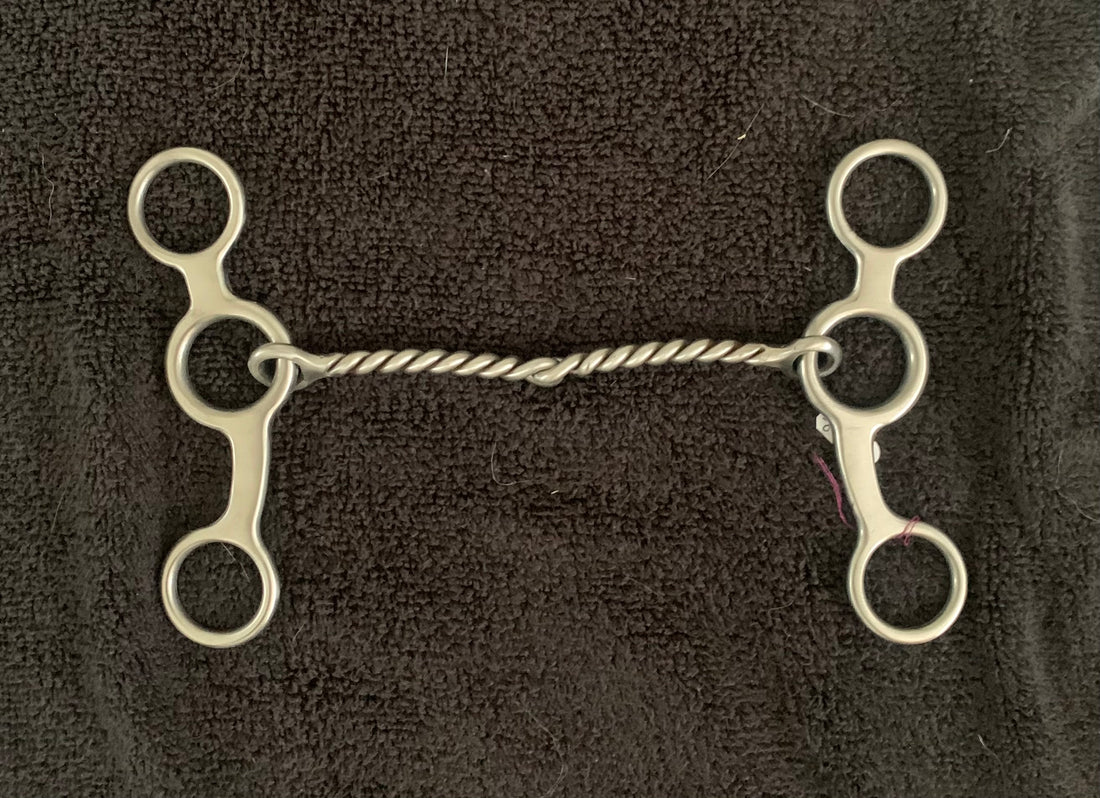 BIT: Classic Equine Jr Cowhorse Twisted Wire Mouthpiece