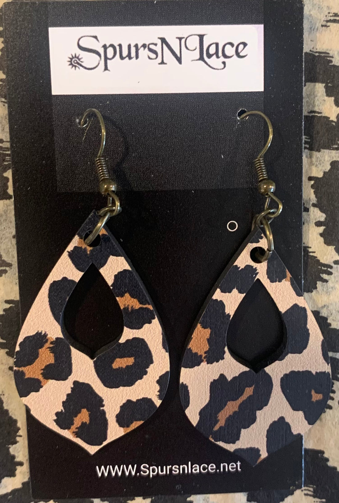 Earrings Handmade - Wood Teardrop Cheetah print NE27